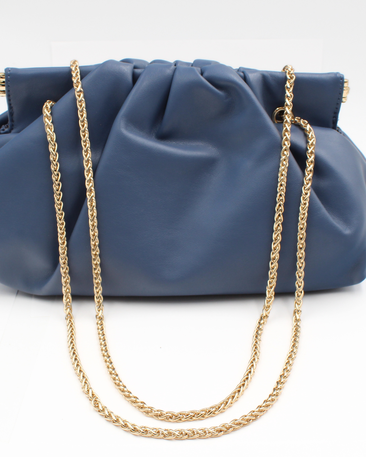 37_fefa91c4-f809-46ae-9b64-24ef9e7d5d7b